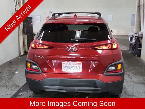 Used 2021 Hyundai Kona SEL Plus FWD image 4
