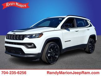 New 2026 Jeep Compass Latitude video 1