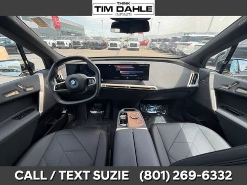 Used 2023 BMW iX xDrive50 w/ Premium Package AWD/4WD image 2