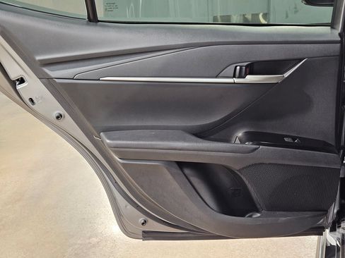 Used 2025 Toyota Camry SE FWD image 34
