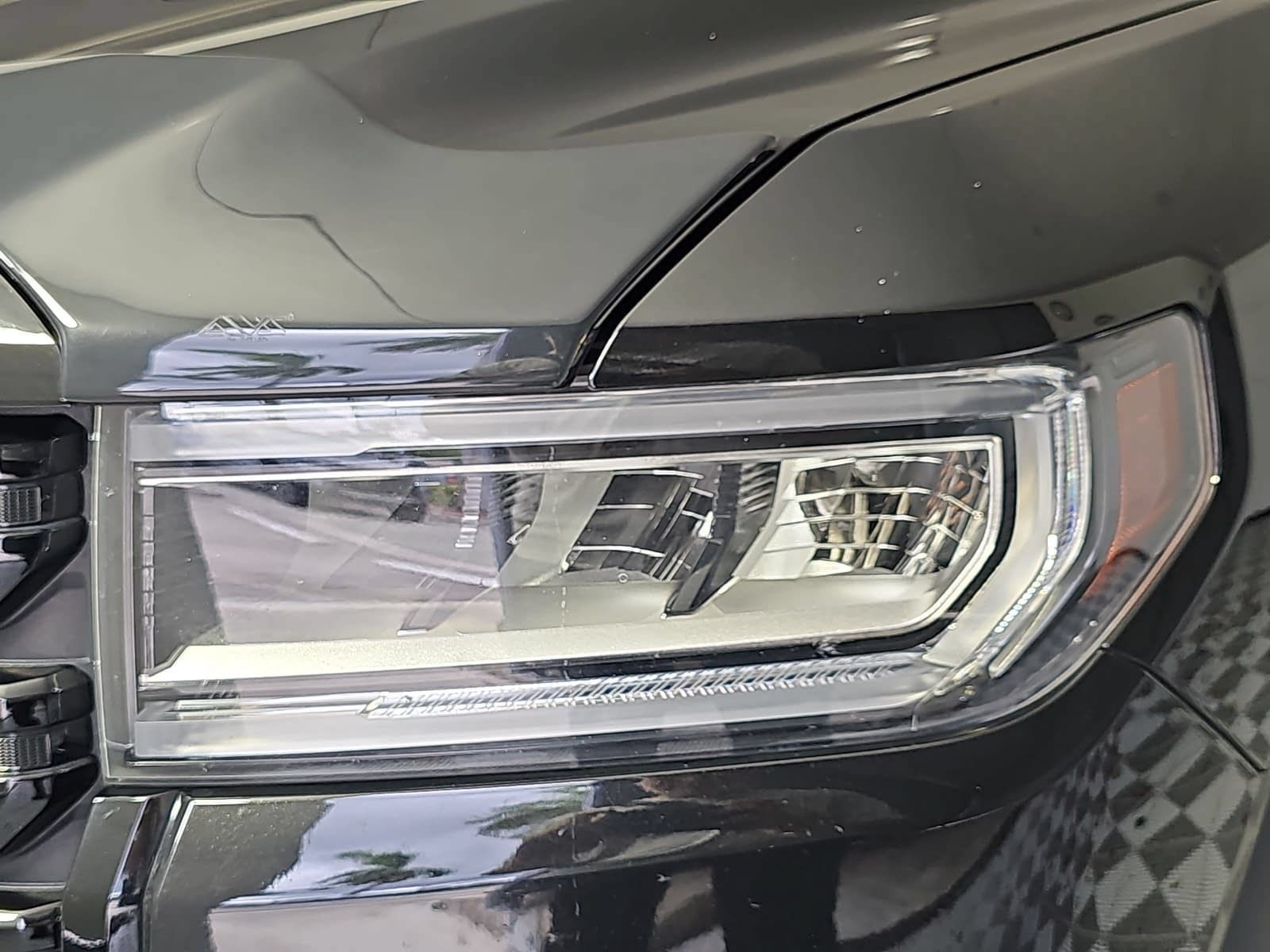Used 2023 GMC Acadia SLE w/ Driver Convenience Package FWD image 29