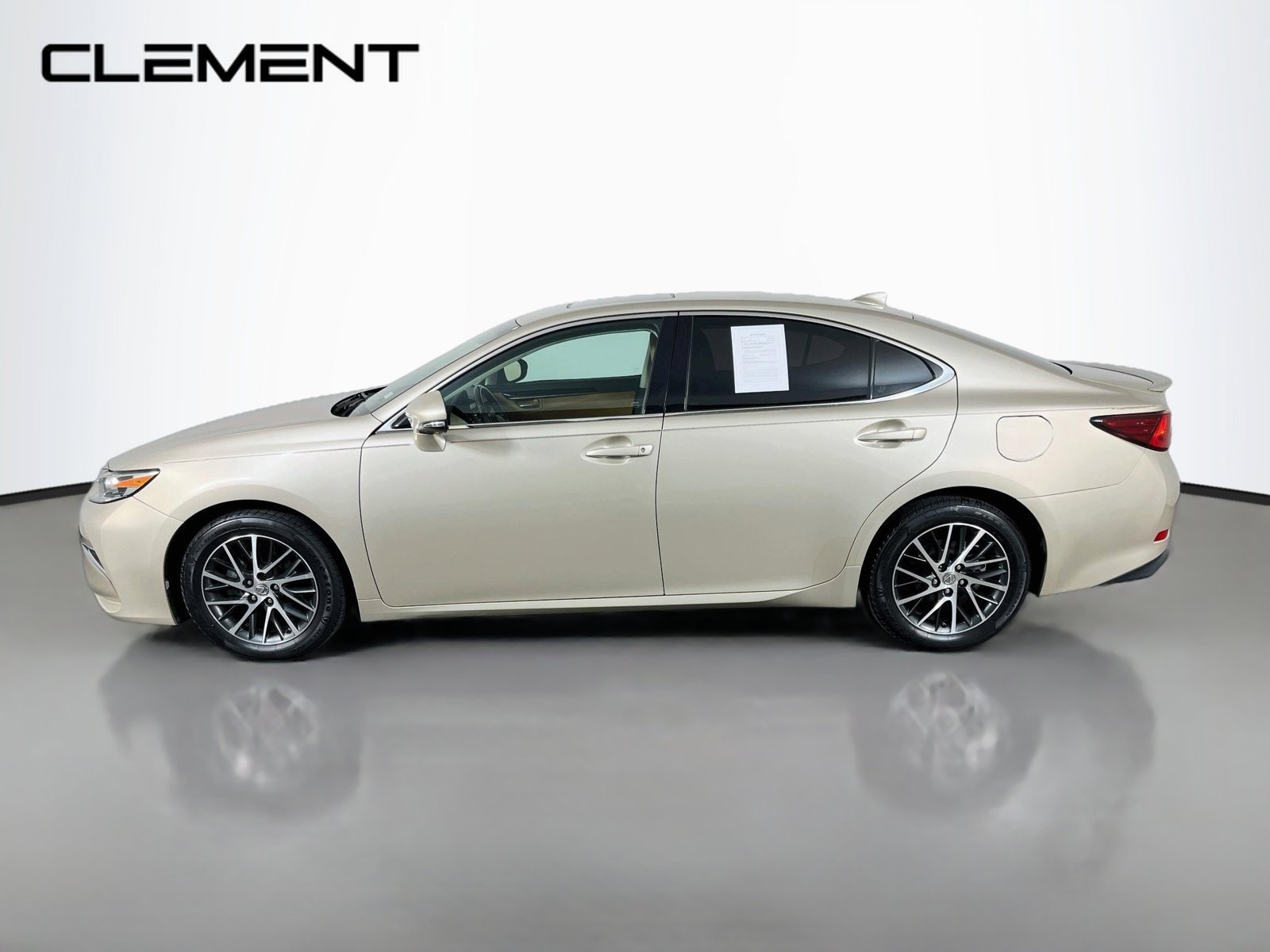 Used 2017 Lexus ES 350 w/ Luxury Package FWD image 5