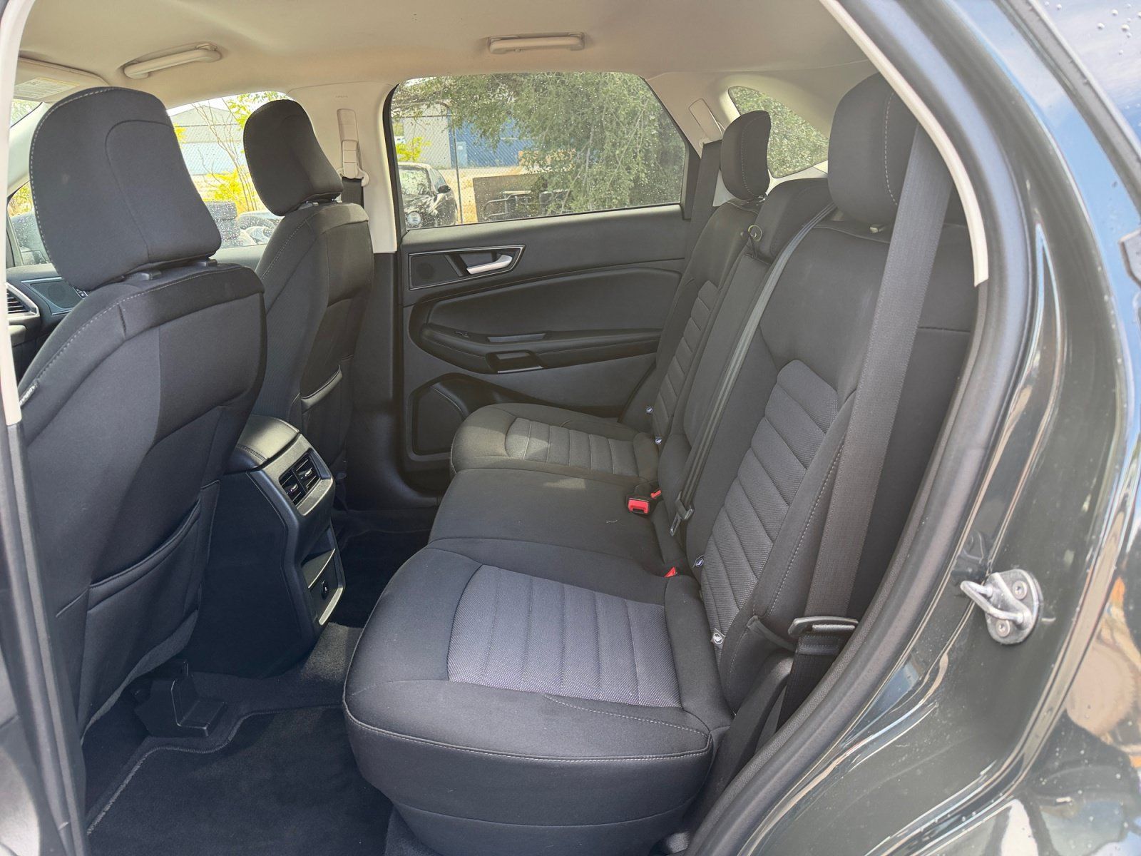 Used 2024 Ford Edge SE w/ Cargo Accessory Package AWD/4WD image 26