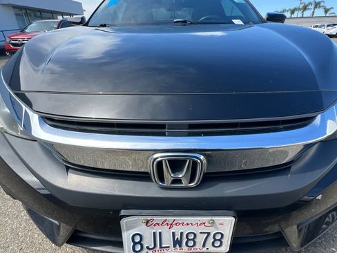 Used 2018 Honda Civic EX-L image 12