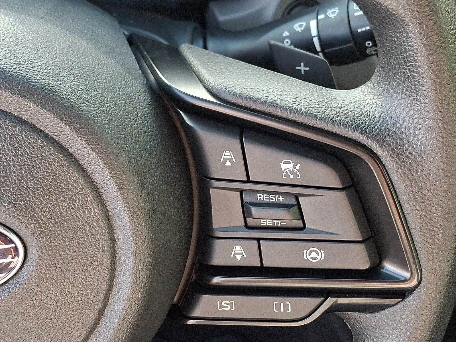Certified 2026 Subaru Crosstrek 2.5i Premium AWD/4WD image 21