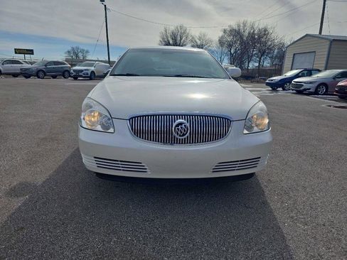Used 2008 Buick Lucerne CXL w/ Driver Confidence Package image 2