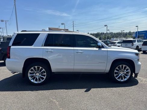 Used 2019 Chevrolet Tahoe Premier w/ Premier Plus Edition AWD/4WD image 6