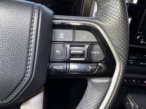 Certified 2023 Toyota Sequoia SR5 AWD/4WD image 27