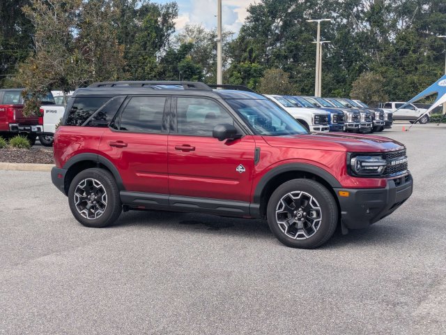 Certified 2025 Ford Bronco Sport Outer Banks w/ Outer Banks Tech Package+ AWD/4WD image 2