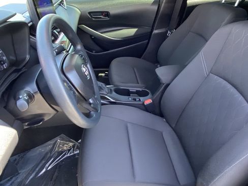 Certified 2025 Toyota Corolla LE FWD image 22