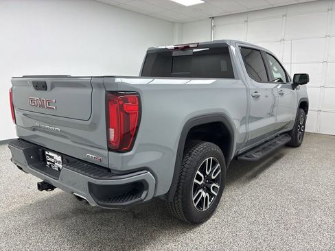 Used 2024 GMC Sierra 1500 AT4 w/ Technology Package image 10