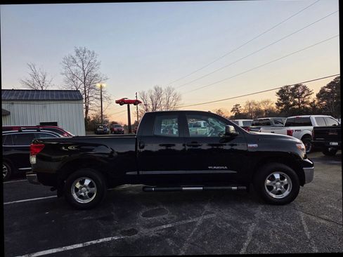 Used 2013 Toyota Tundra SR5 image 7