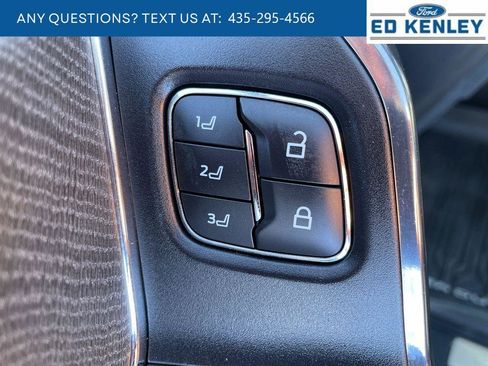 Used 2025 Ford F350 Platinum AWD/4WD image 30