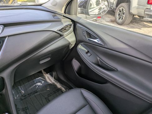 Used 2023 Buick Encore GX Essence w/ Experience Buick Package image 19