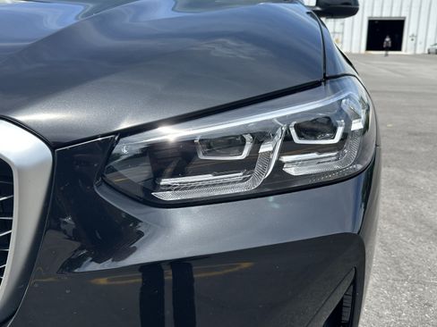 Used 2025 BMW X4 xDrive30i AWD/4WD image 6