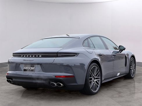 New 2026 Porsche Panamera image 8