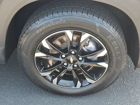 Certified 2023 Chevrolet TrailBlazer LT w/ Convenience Package AWD/4WD image 8