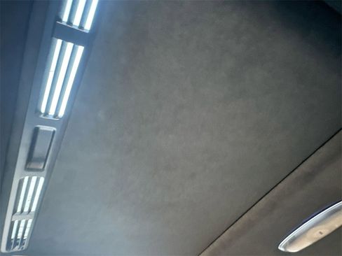 Used 2025 Mercedes-Benz G 580 w/ EQ Technology image 20