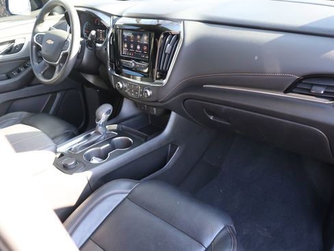 Used 2021 Chevrolet Traverse LS w/ LPO, Blackout Package image 37