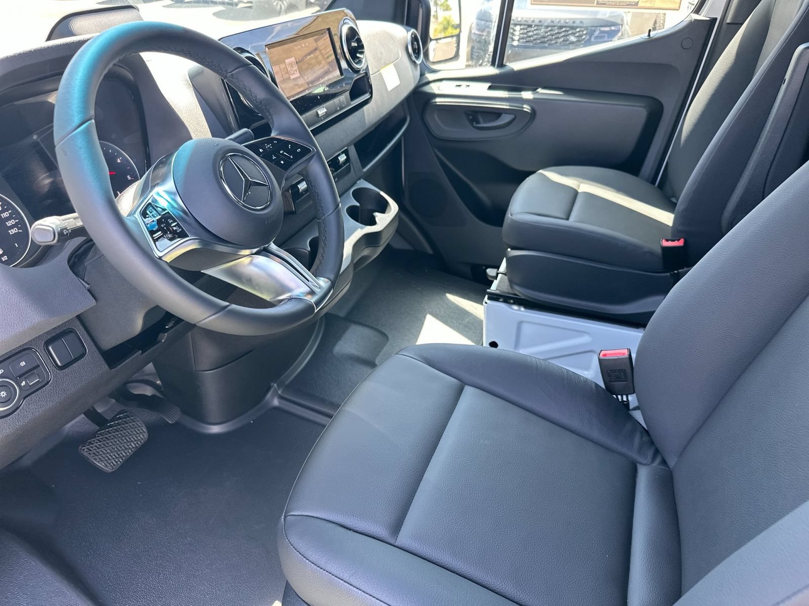 New 2026 Mercedes-Benz Sprinter 2500 image 10