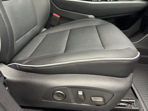 New 2026 Buick Enclave Preferred w/ Power Package image 10