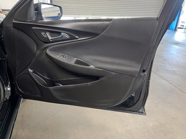 Used 2023 Chevrolet Malibu LT FWD image 13