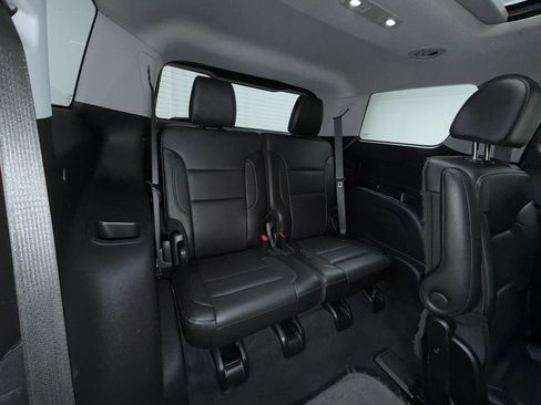 Used 2020 GMC Acadia SLT w/ Driver Alert Package II AWD/4WD image 10