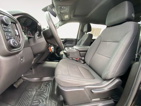 Used 2021 Chevrolet Silverado 1500 Custom AWD/4WD image 9