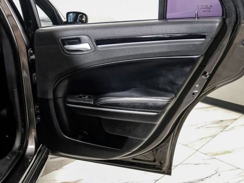 Used 2021 Chrysler 300 S RWD image 52