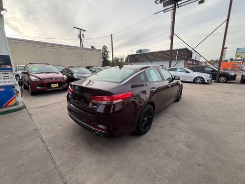 Used 2016 Kia Optima LX w/ Technology Package FWD image 6
