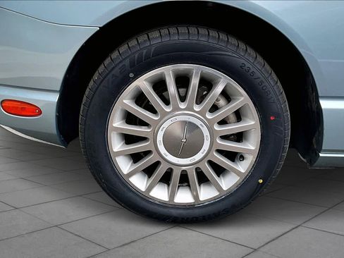 Used 2004 Ford Thunderbird Deluxe image 10