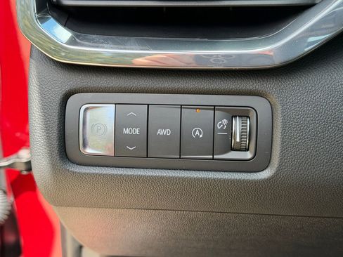 New 2026 GMC Acadia Denali Ultimate w/ LPO, Floor Liner Package AWD/4WD image 12