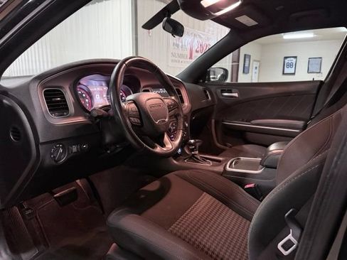 Used 2023 Dodge Charger SXT RWD image 8