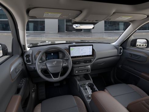 New 2026 Ford Bronco Sport Outer Banks w/ Outer Banks Tech Package+ AWD/4WD image 11