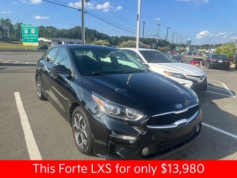 Used 2020 Kia Forte LXS FWD image 3