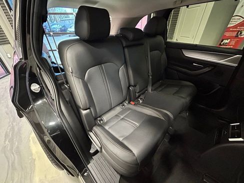 Used 2025 MAZDA CX-70 3.3 Turbo w/ Preferred Package image 4