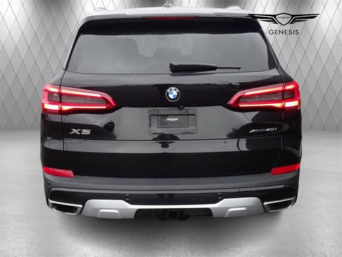 Used 2020 BMW X5 xDrive40i w/ Premium Package image 4