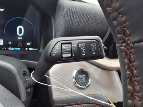 New 2025 Ford Explorer Active w/ Active Comfort Package image 25