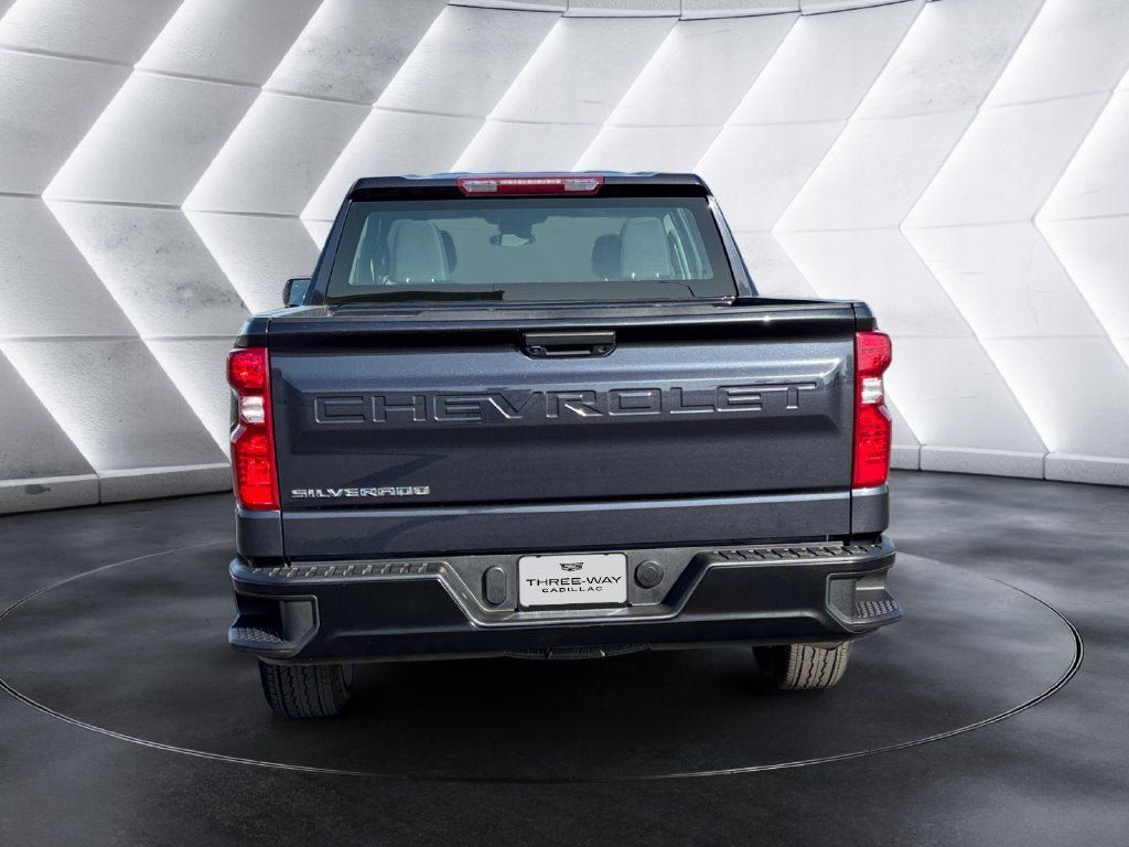 Used 2024 Chevrolet Silverado 1500 W/T AWD/4WD image 4