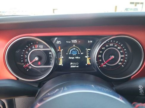 Used 2021 Jeep Wrangler Unlimited Rubicon AWD/4WD image 37