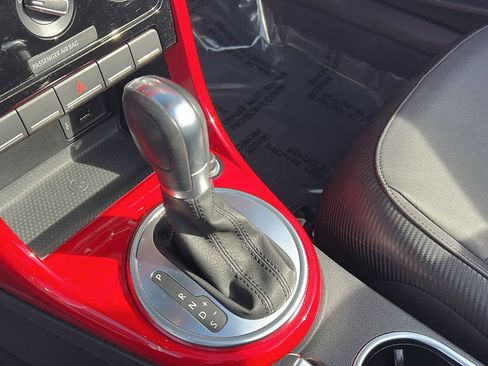 Used 2019 Volkswagen Beetle 2.0T S image 13