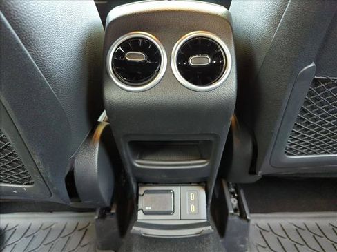 Used 2026 Mercedes-Benz GLA 250 image 16