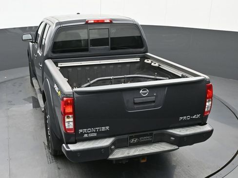 Used 2015 Nissan Frontier PRO-4X image 38