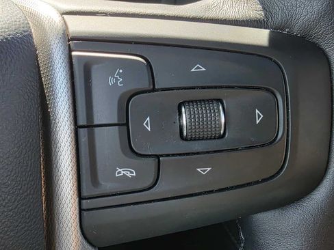 Used 2024 GMC Yukon XL Denali w/ Advanced Technology Package AWD/4WD image 34