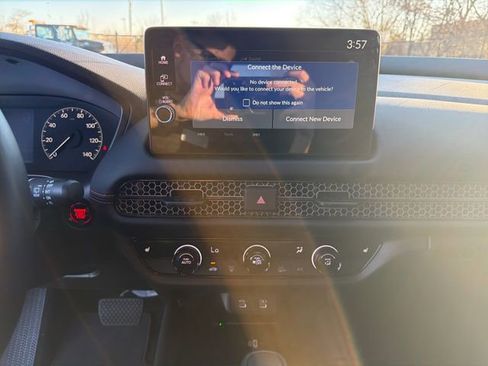 Certified 2026 Honda HR-V Sport image 18