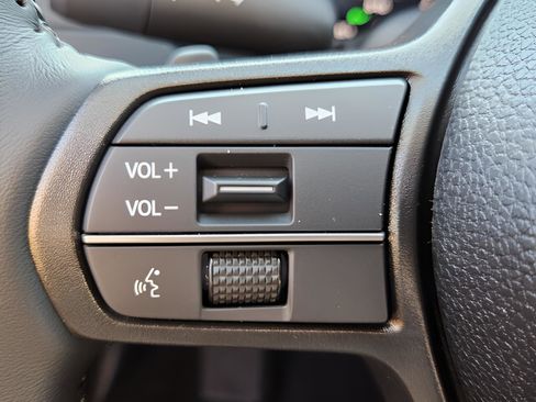 New 2025 Honda Accord EX-L image 19