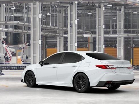 New 2026 Toyota Camry SE FWD image 8