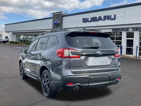 Used 2023 Subaru Ascent Onyx Edition image 5