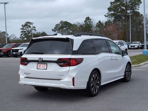 New 2026 Honda Odyssey Elite image 5