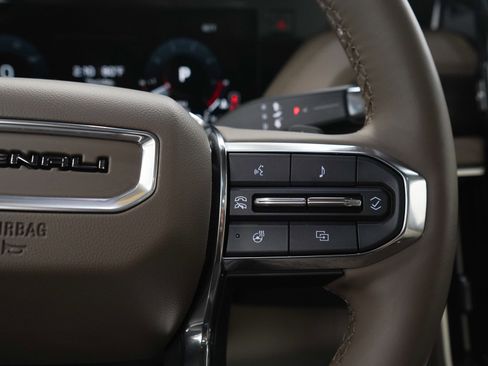 Used 2025 GMC Yukon Denali w/ Denali Reserve Package AWD/4WD image 27